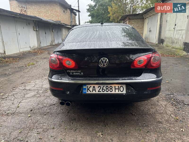 Купе Volkswagen CC / Passat CC 2011 в Киеве