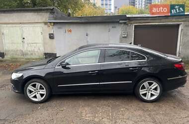 Купе Volkswagen CC / Passat CC 2011 в 