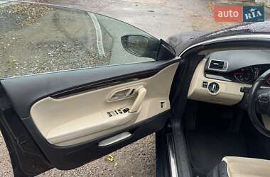 Купе Volkswagen CC / Passat CC 2011 в 
