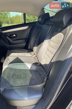 Купе Volkswagen CC / Passat CC 2009 в 