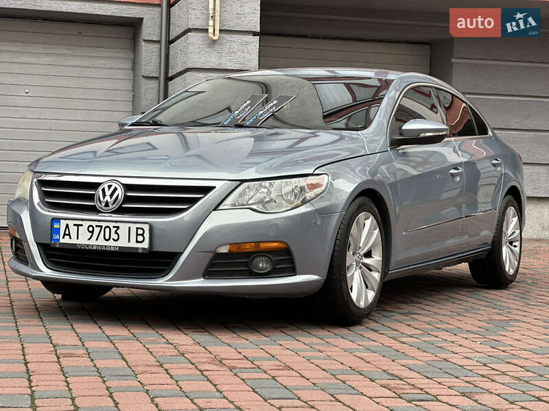 Купе Volkswagen CC / Passat CC 2010 в Івано-Франківську