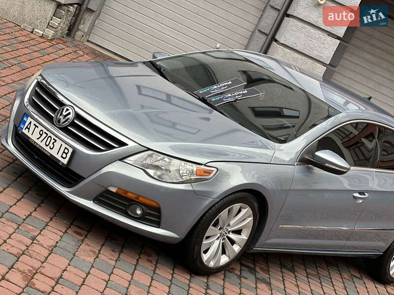Купе Volkswagen CC / Passat CC 2010 в Івано-Франківську