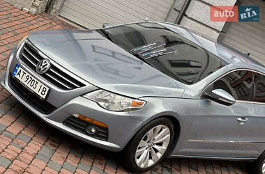 Купе Volkswagen CC / Passat CC 2010 в 