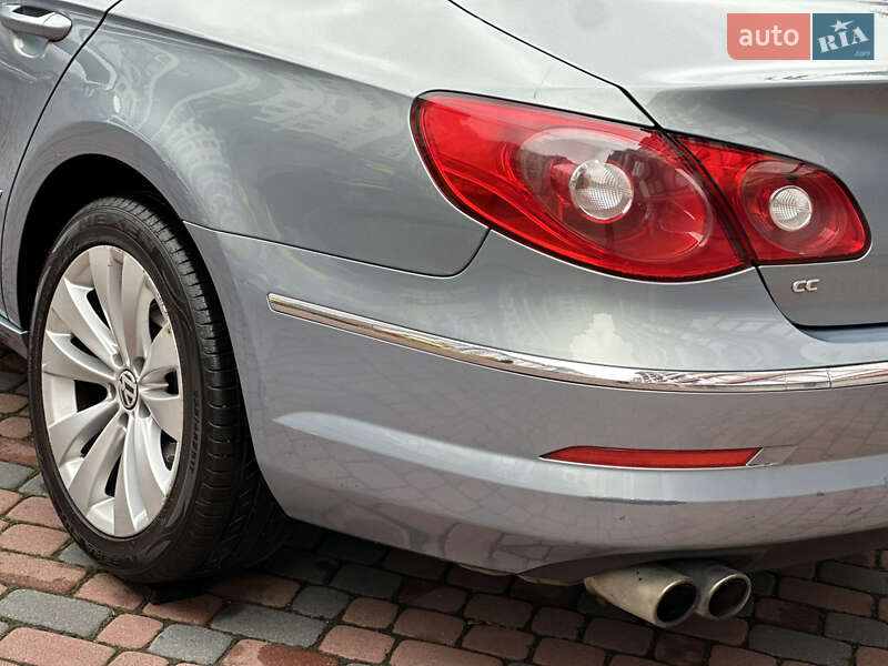 Купе Volkswagen CC / Passat CC 2010 в Івано-Франківську