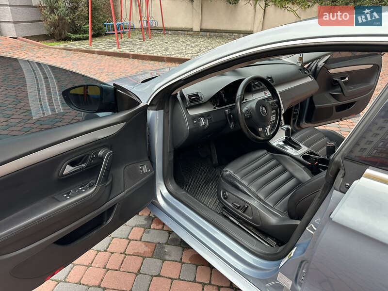 Купе Volkswagen CC / Passat CC 2010 в Івано-Франківську