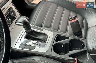 Купе Volkswagen CC / Passat CC 2010 в 