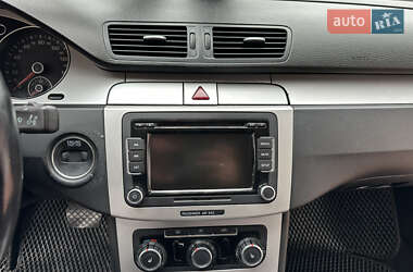 Купе Volkswagen CC / Passat CC 2010 в 