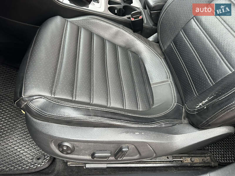 Купе Volkswagen CC / Passat CC 2010 в Івано-Франківську