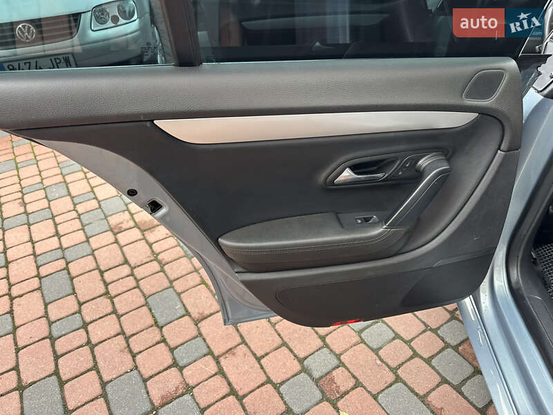Купе Volkswagen CC / Passat CC 2010 в Івано-Франківську