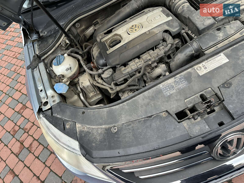 Купе Volkswagen CC / Passat CC 2010 в Івано-Франківську