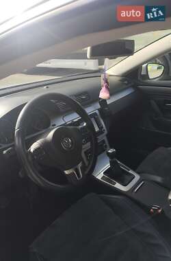 Купе Volkswagen CC / Passat CC 2010 в 