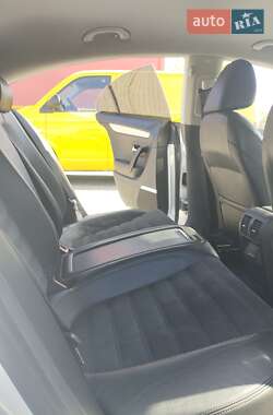 Купе Volkswagen CC / Passat CC 2010 в 