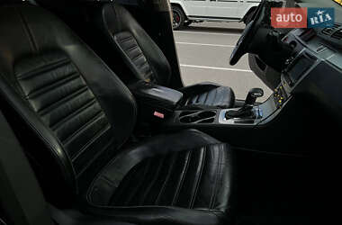 Купе Volkswagen CC / Passat CC 2010 в 