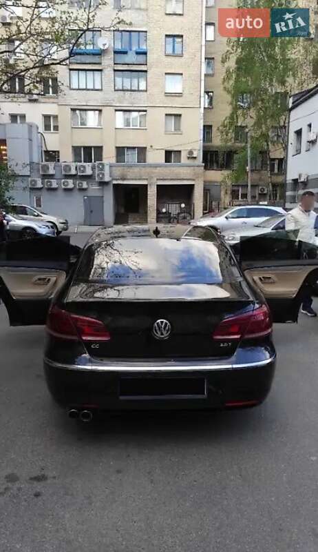 Купе Volkswagen CC / Passat CC 2013 в Львове