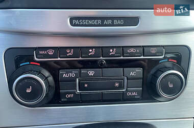 Купе Volkswagen CC / Passat CC 2009 в 