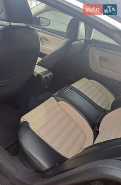 Купе Volkswagen CC / Passat CC 2009 в 