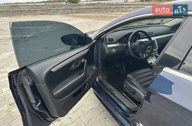Купе Volkswagen CC / Passat CC 2013 в 