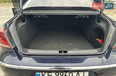 Купе Volkswagen CC / Passat CC 2013 в 