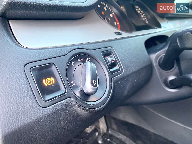 Купе Volkswagen CC / Passat CC 2010 в Виннице