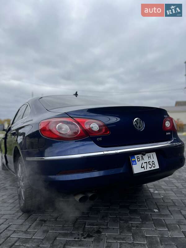 Купе Volkswagen CC / Passat CC 2010 в Кропивницькому