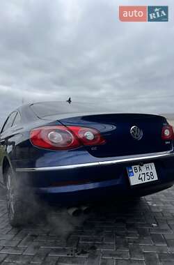 Купе Volkswagen CC / Passat CC 2010 в 