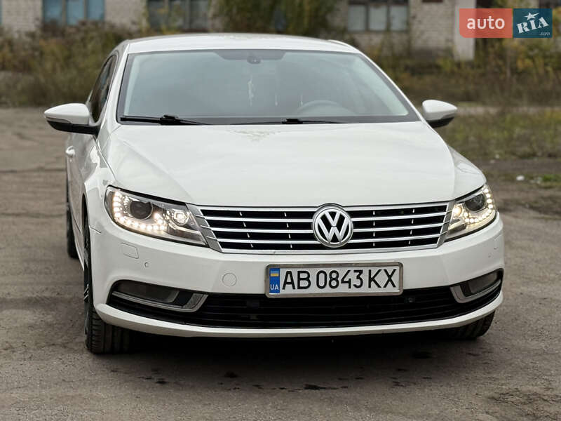 Купе Volkswagen CC / Passat CC 2013 в Радомышле