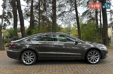 Купе Volkswagen CC / Passat CC 2012 в 