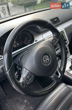 Купе Volkswagen CC / Passat CC 2010 в 
