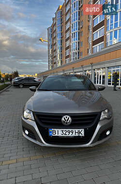 Купе Volkswagen CC / Passat CC 2009 в 
