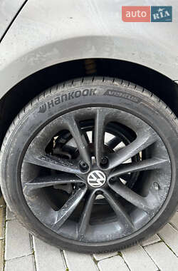 Купе Volkswagen CC / Passat CC 2009 в 