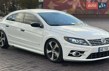 Купе Volkswagen CC / Passat CC 2012 в 