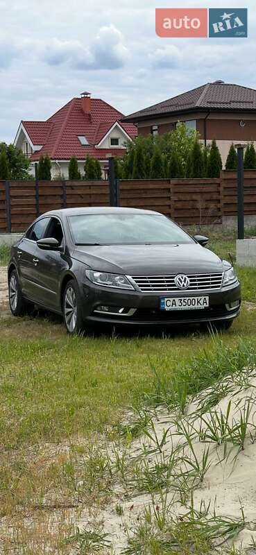 Купе Volkswagen CC / Passat CC 2012 в 