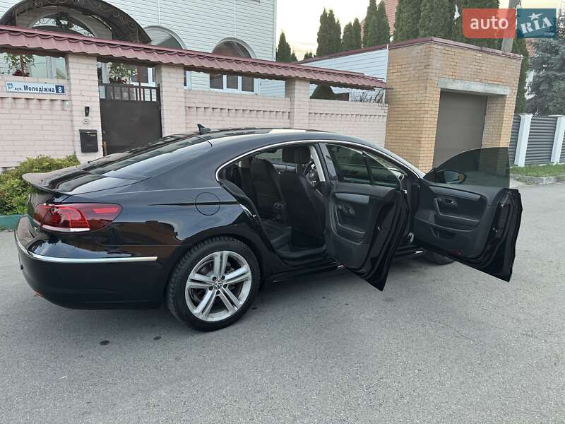Купе Volkswagen CC / Passat CC 2013 в Києві