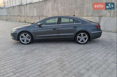 Купе Volkswagen CC / Passat CC 2012 в 