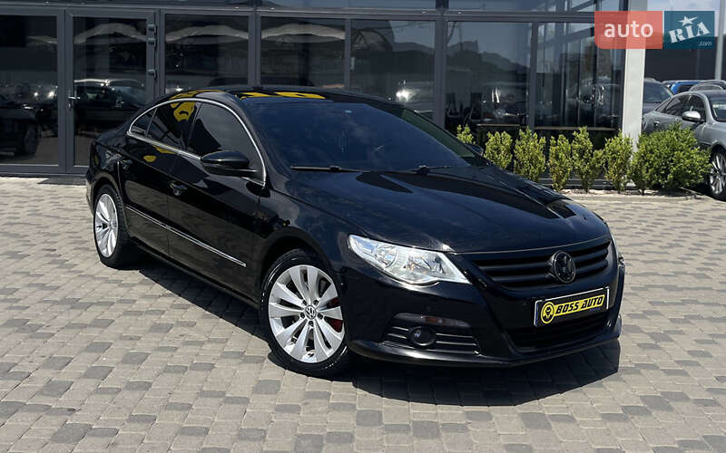 Купе Volkswagen CC / Passat CC 2011 в Мукачево
