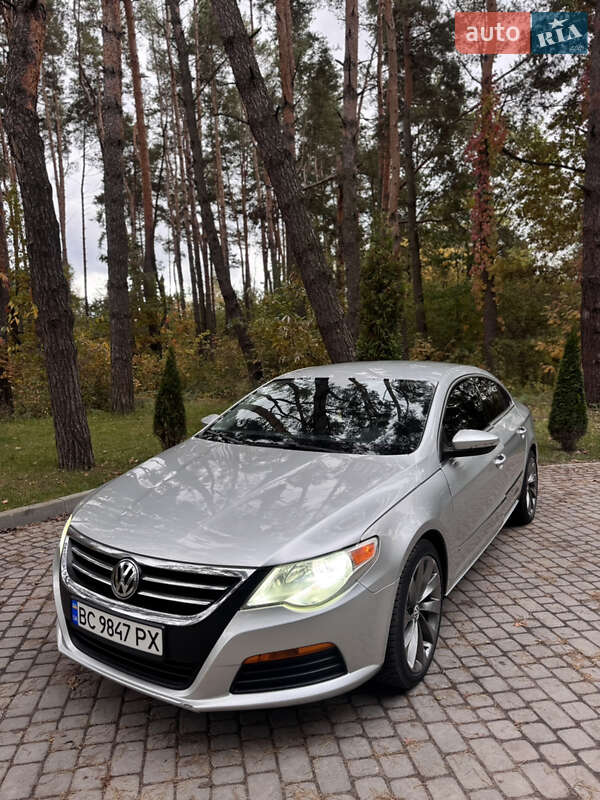 Купе Volkswagen CC / Passat CC 2012 в Львове