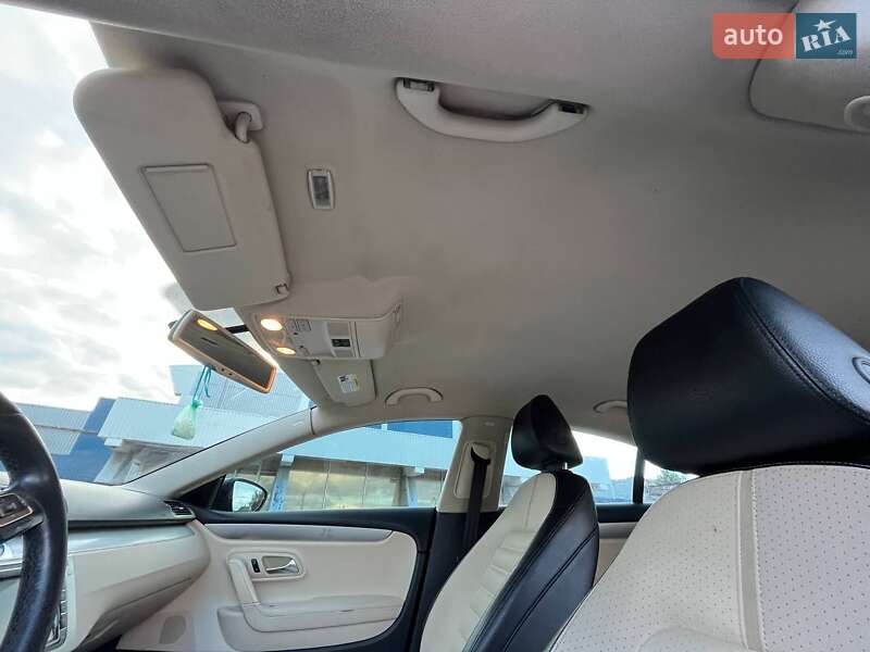 Купе Volkswagen CC / Passat CC 2011 в Запорожье