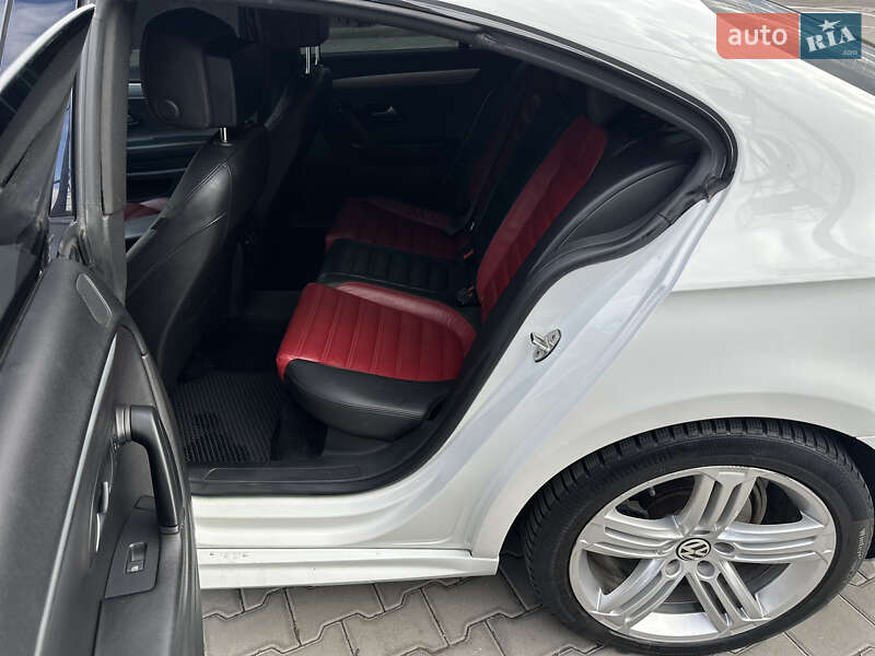 Купе Volkswagen CC / Passat CC 2015 в Могилів-Подільському