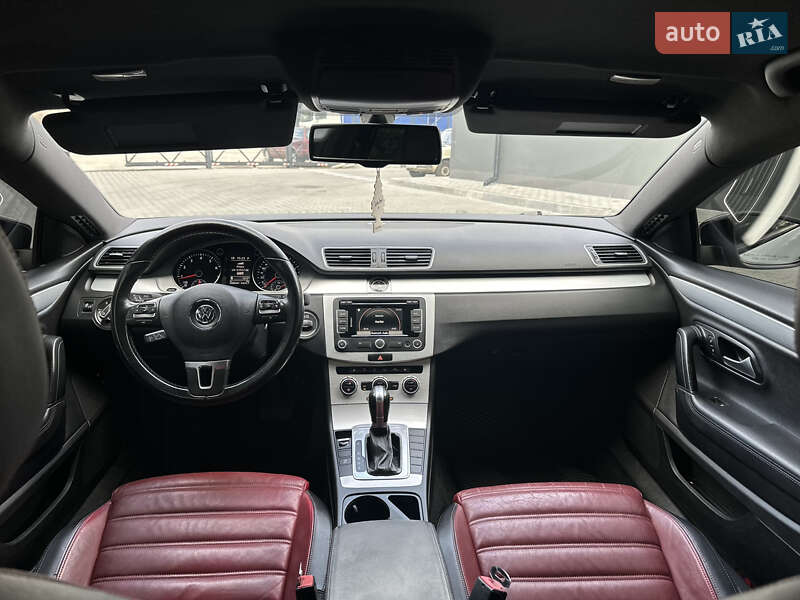 Купе Volkswagen CC / Passat CC 2015 в Могилів-Подільському