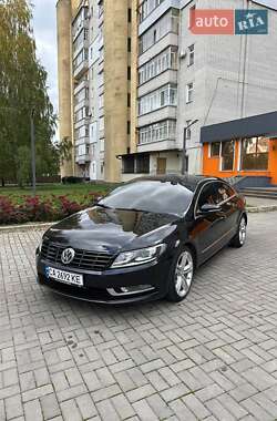 Купе Volkswagen CC / Passat CC 2013 в Умані