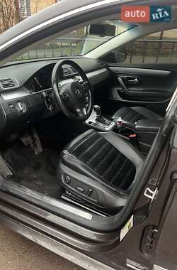 Купе Volkswagen CC / Passat CC 2012 в 