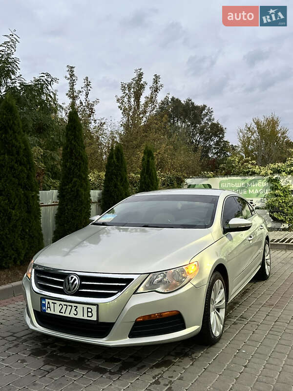Купе Volkswagen CC / Passat CC 2010 в 