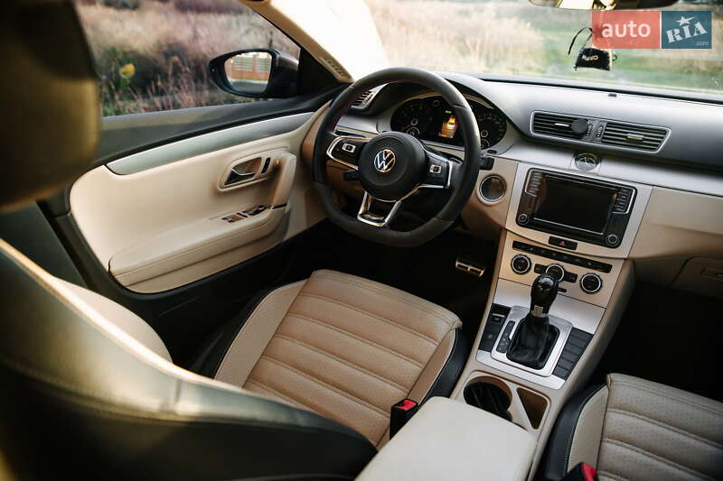 Купе Volkswagen CC / Passat CC 2013 в Софіївській Борщагівці