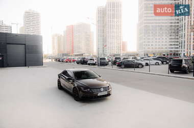Купе Volkswagen CC / Passat CC 2013 в 
