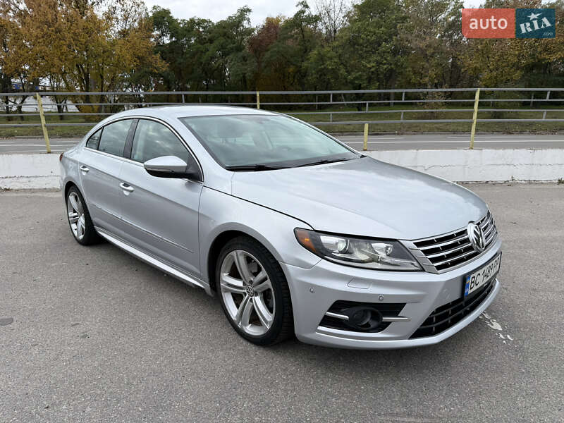 Купе Volkswagen CC / Passat CC 2014 в Києві