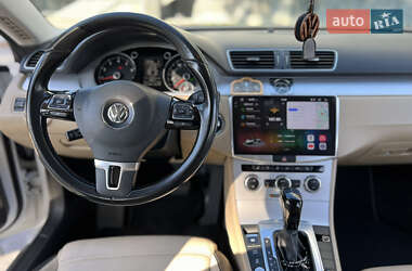 Купе Volkswagen CC / Passat CC 2014 в 