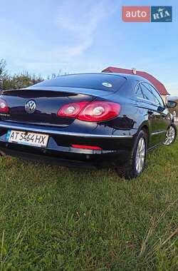 Купе Volkswagen CC / Passat CC 2011 в 