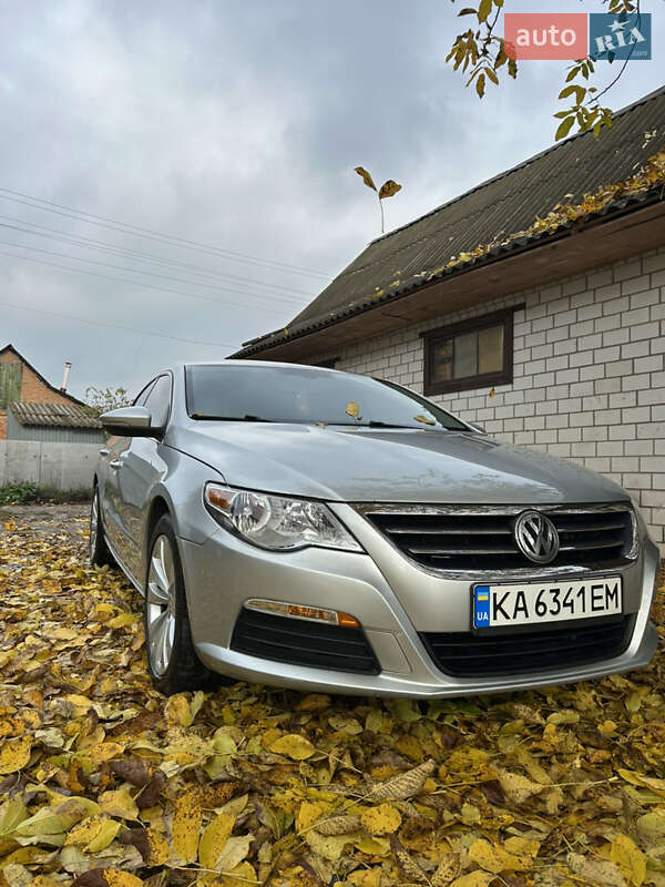Купе Volkswagen CC / Passat CC 2011 в Фастові
