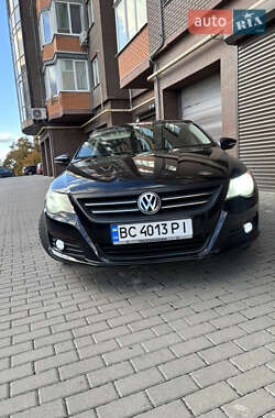 Купе Volkswagen CC / Passat CC 2011 в 
