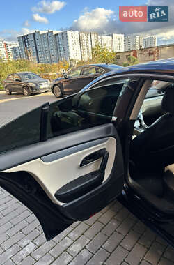 Купе Volkswagen CC / Passat CC 2011 в 